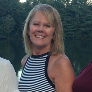 Meet your Posher, Debbie